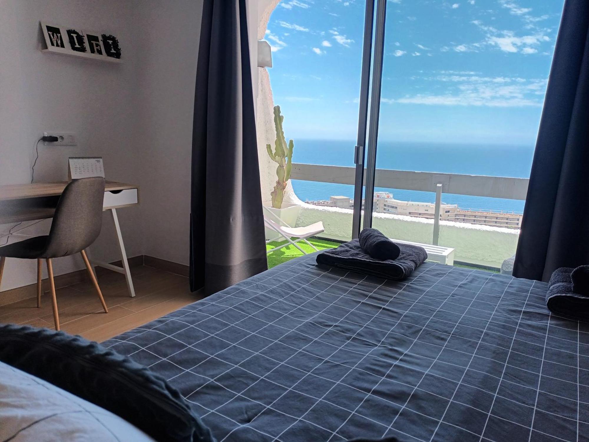 Appartement Modern Open-plan With Terrace And Sea View